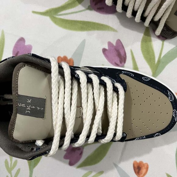 Nike SB Dunk Low Travis Scott - Picture 5 of 6